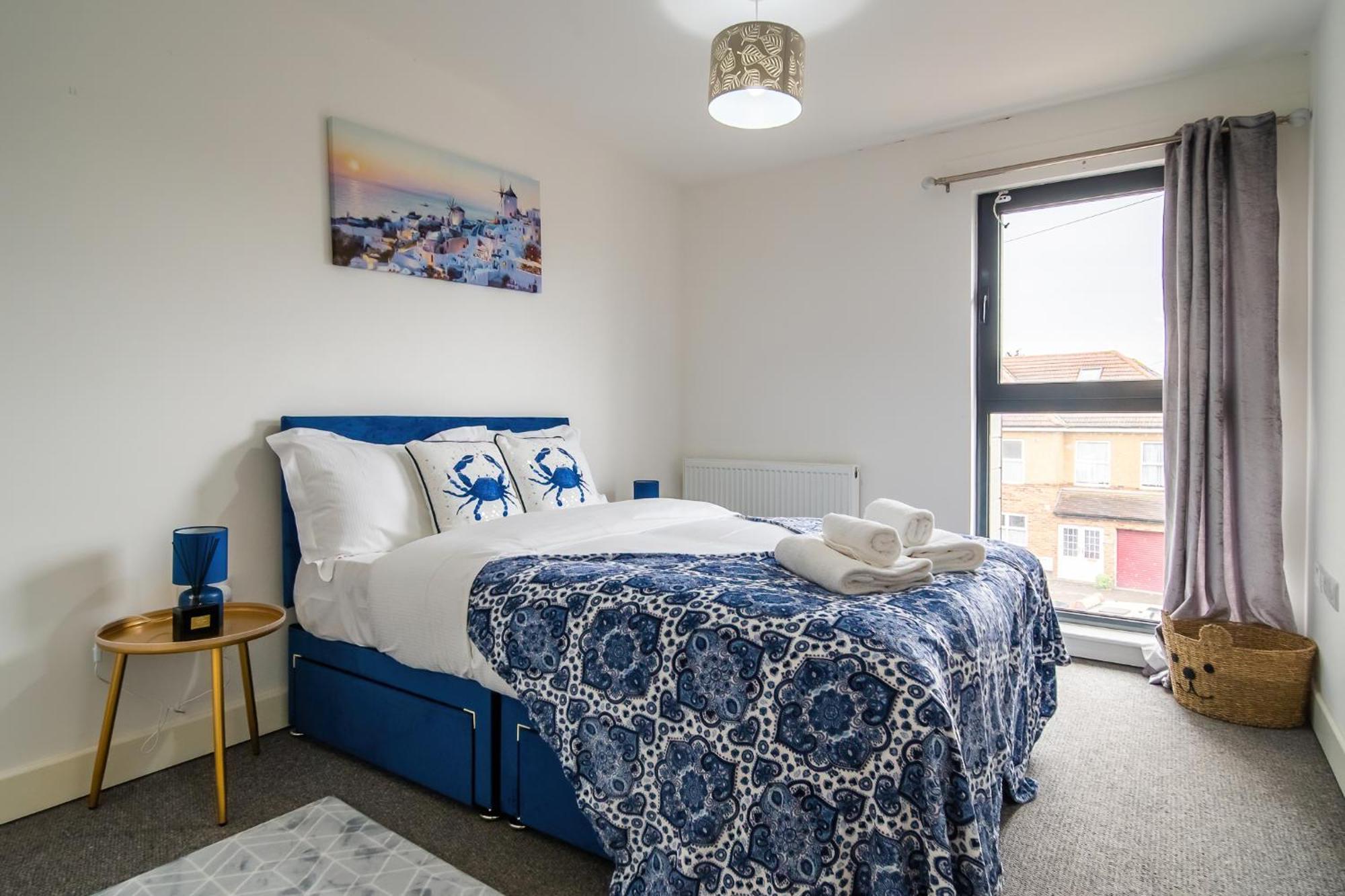 One And Two Bed Apartments Slough Near Heathrow Colnbrook Exterior foto